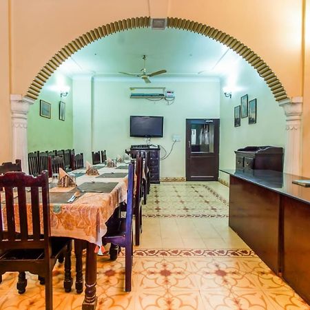 Hotel Utsav Niwas Jaipur Bagian luar foto